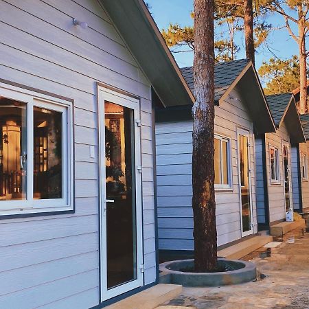 Kon Von Kla Henisi Homestay Mang Den المظهر الخارجي الصورة
