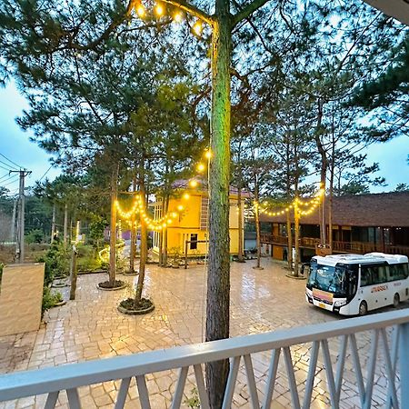 Kon Von Kla Henisi Homestay Mang Den المظهر الخارجي الصورة